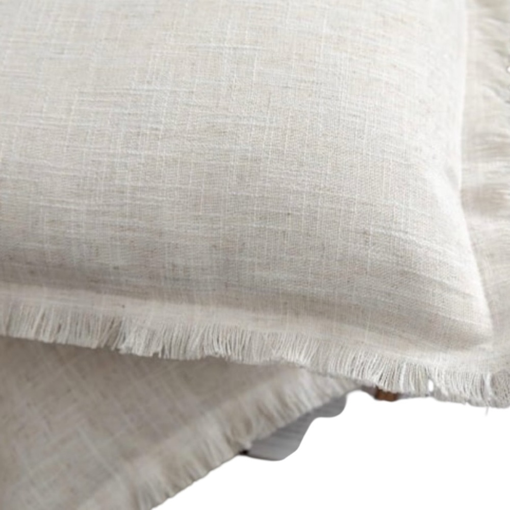 NWOT L.R. Home Set of Two Accent Throw Pillow Covers 20x20 Fringed Surrounded - Picture 3 of 10